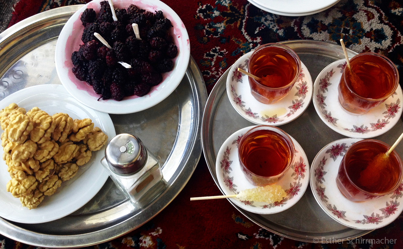 Eine Reise in den Iran: Ein beliebter persischer Snack