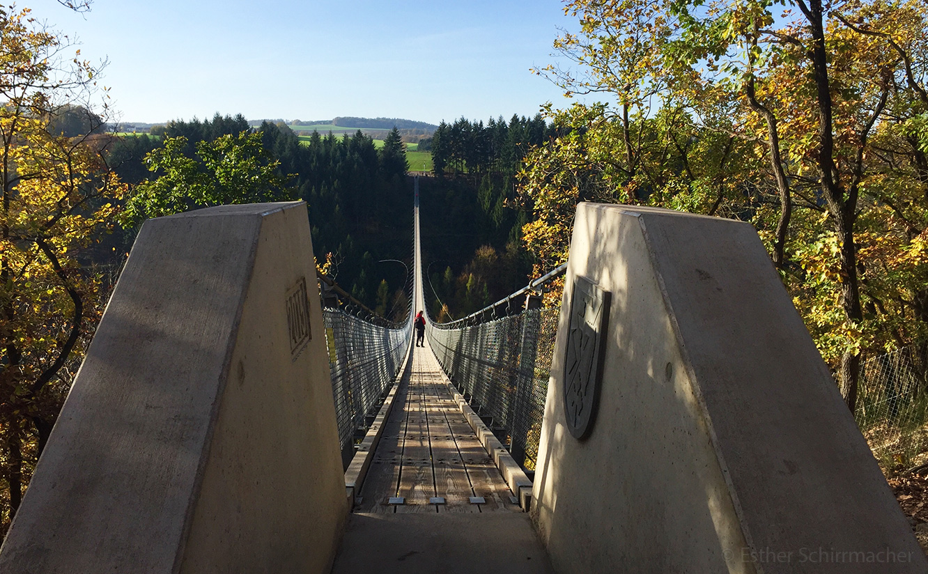3 Highlights in Rheinland-Pfalz – Burg Eltz, die Hängeseilbrücke Geierlay  und Cochem – Esthers Travel Guide